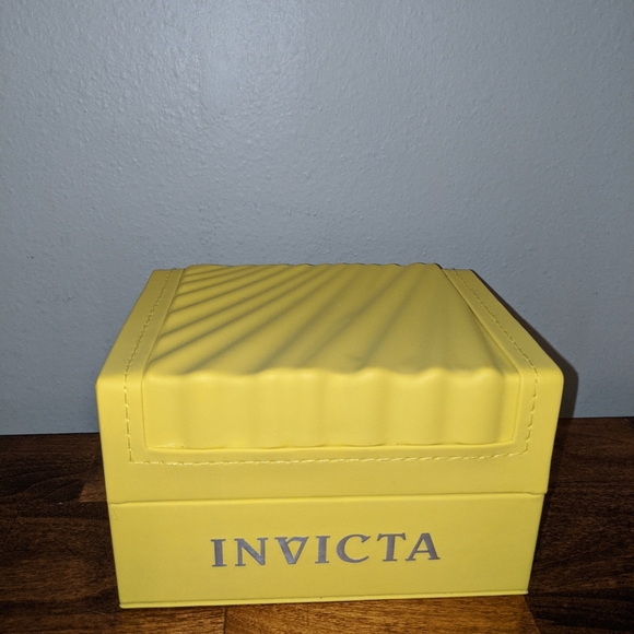 Invicta watch - Picture 2 of 4